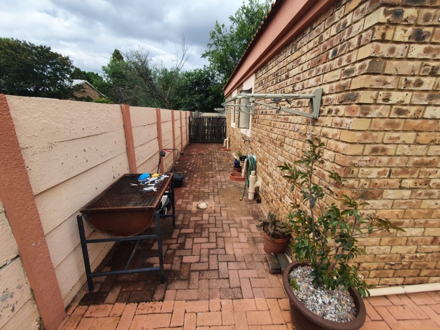 3 Bedroom Property for Sale in Potchefstroom North West